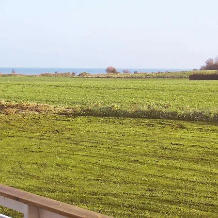 Three-bedroom Holiday In 6 * Nordborg