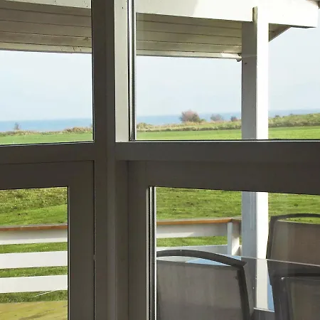 Three-bedroom Holiday In 6 * Nordborg
