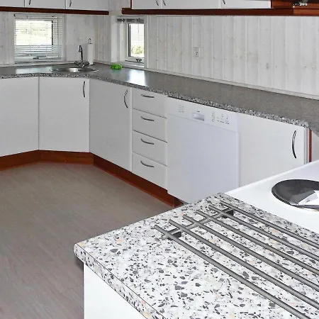 Three-bedroom Holiday In 6 Holiday home Nordborg